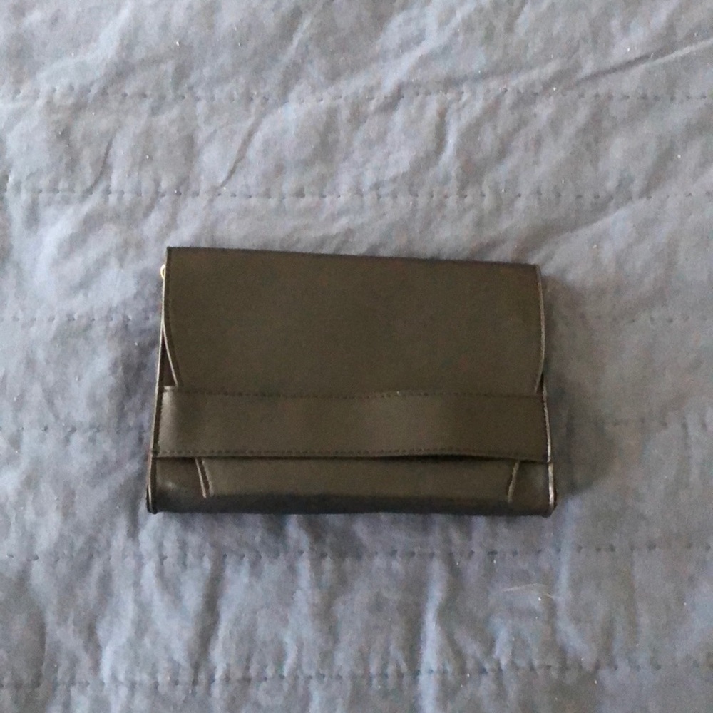 Brand New summer & rose Clutch w/ Optional Strap